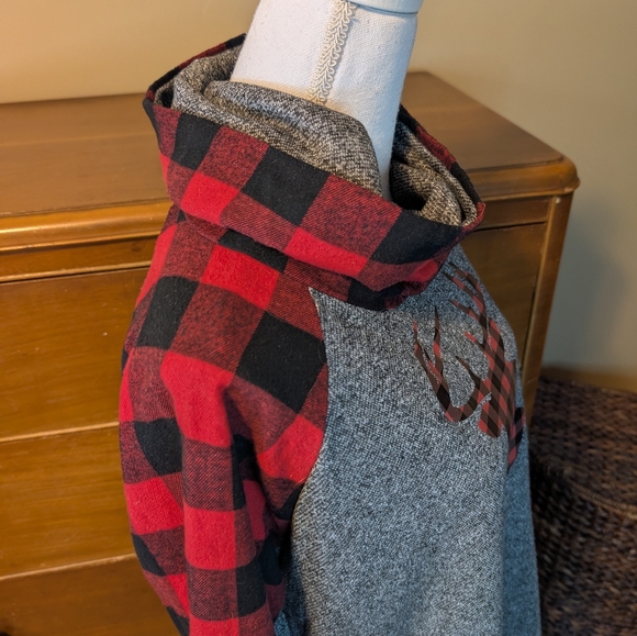 Buffalo Plaid Reindeer Lightweight Sweater XXL - Picture 10 of 13